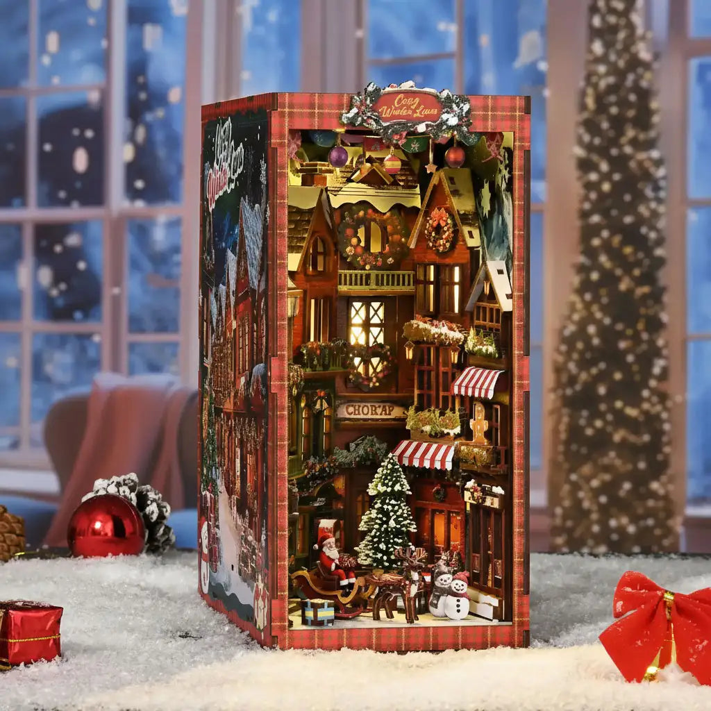 Christmas Book Nook